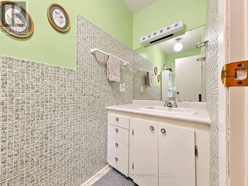 30 Cove Road — photo 19 of 40