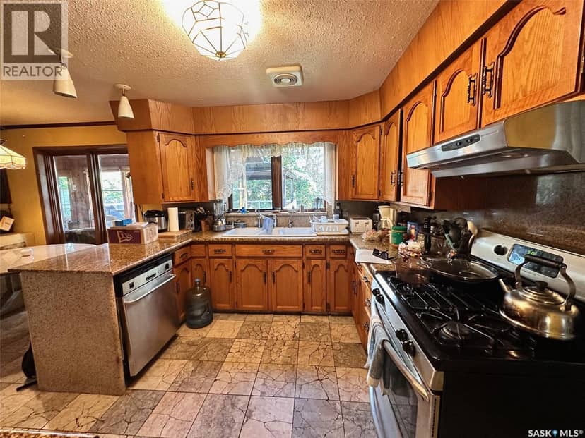 209 5th AVENUE E, Spiritwood, photo 3