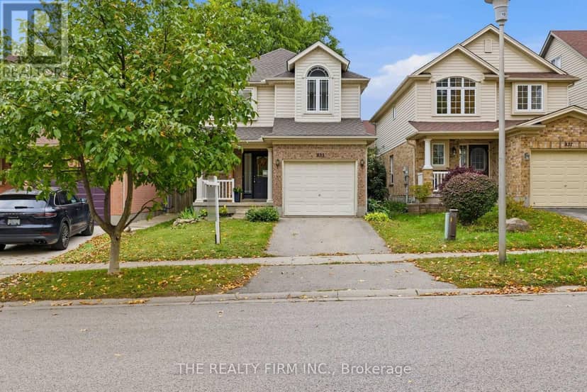 833 Capulet Lane, London North