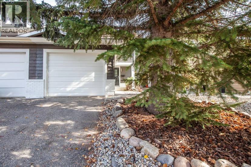 28 Midpark Gardens SE, Calgary, photo 2