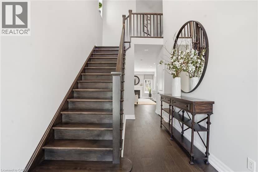 441 STONEHENGE Drive Unit# 40 — photo 3 of 38