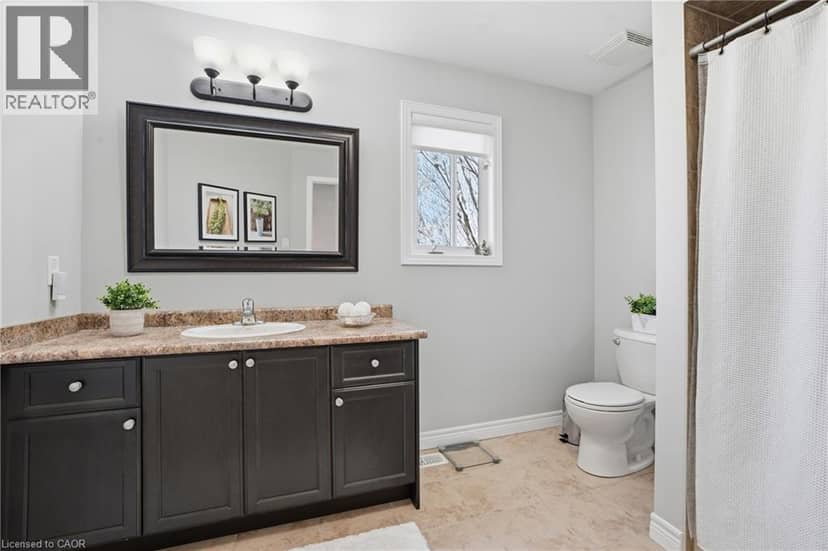 441 STONEHENGE Drive Unit# 40 — photo 24 of 38