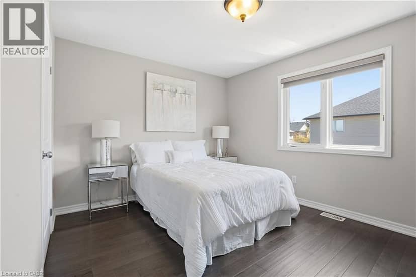 441 STONEHENGE Drive Unit# 40 — photo 25 of 38
