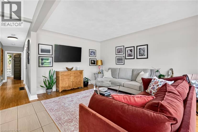 592 ABERDEEN Avenue — photo 9 of 40