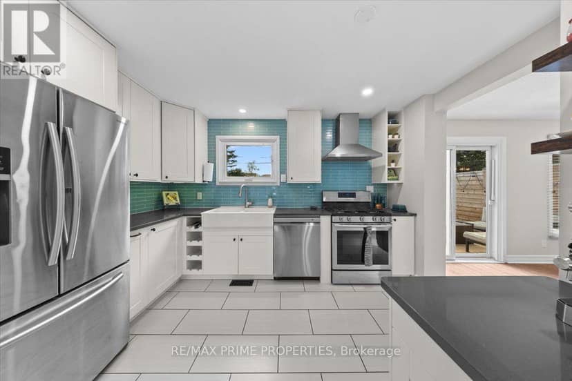 78 Fieldgate Drive — photo 15 of 40