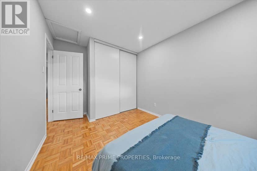 78 Fieldgate Drive — photo 32 of 40