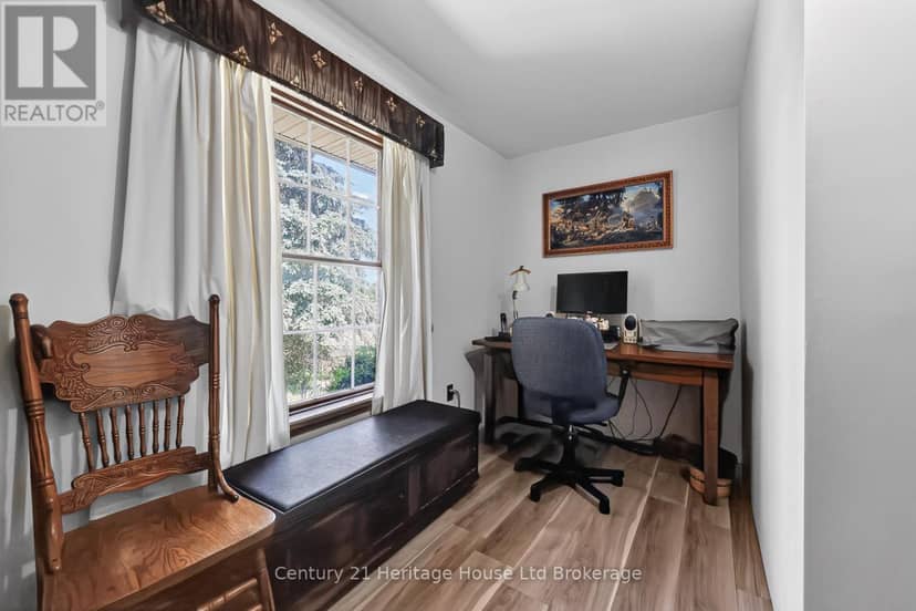 15067 Elginfield Road — photo 19 of 40