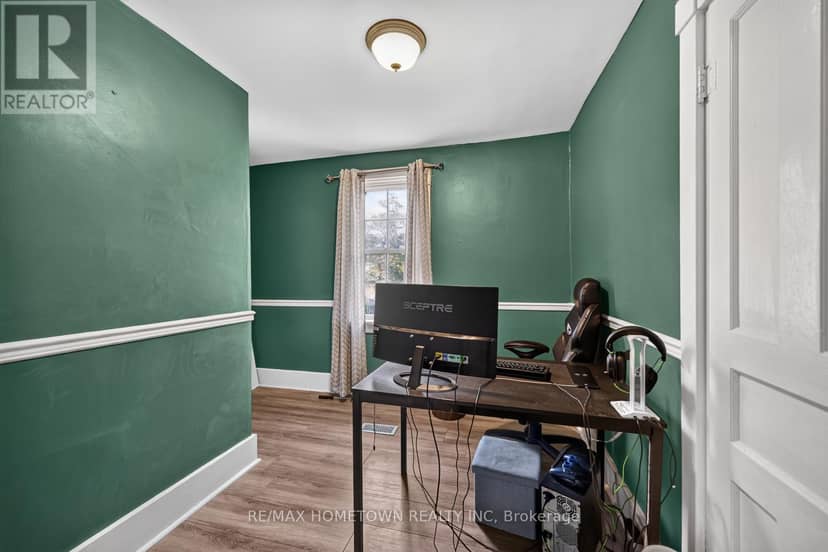 27 Byng Avenue — photo 25 of 40