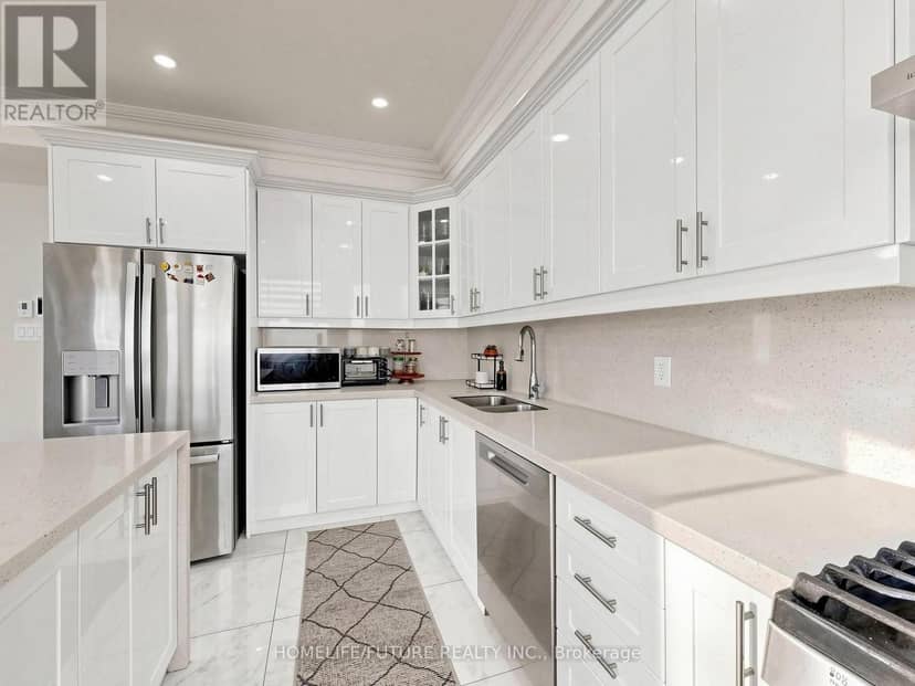 478 Aylesworth Avenue E — photo 13 of 40
