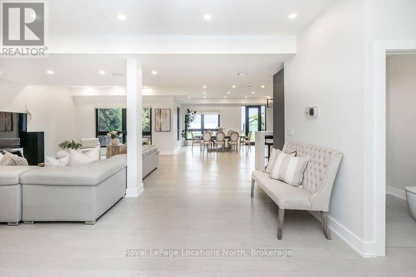 11 Georgian Manor Drive, Collingwood, photo 5