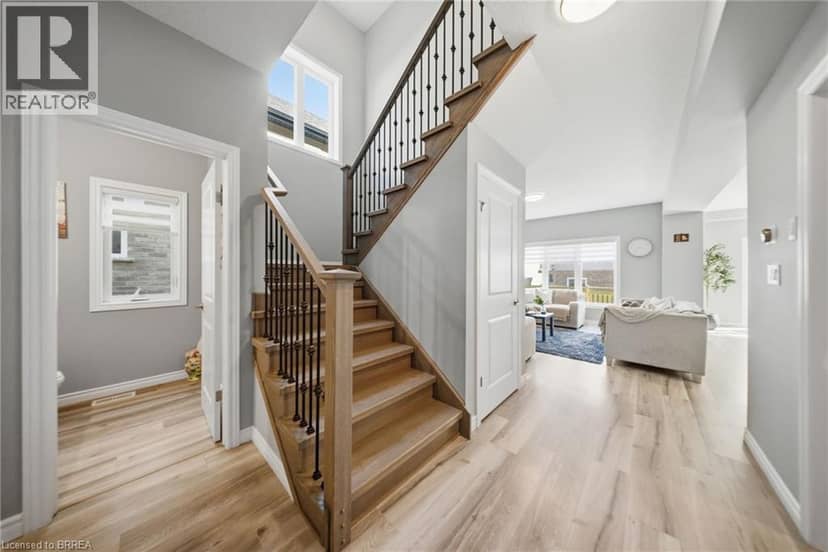 112 HONEY Street, Cambridge, photo 3