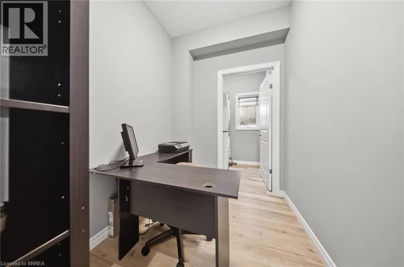 112 HONEY Street, Cambridge, photo 5