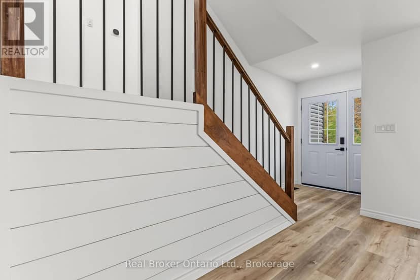 155 Canrobert Street — photo 10 of 40