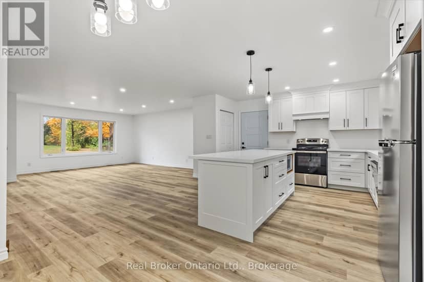 155 Canrobert Street — photo 25 of 40