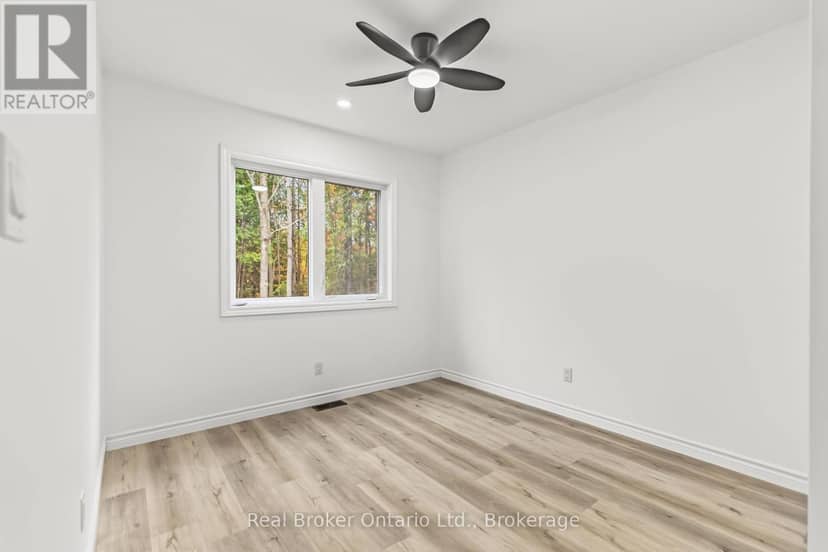 155 Canrobert Street — photo 31 of 40