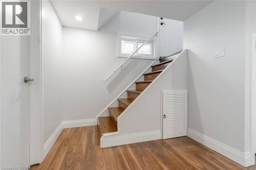 58 SANDALWOOD Avenue — photo 25 of 40