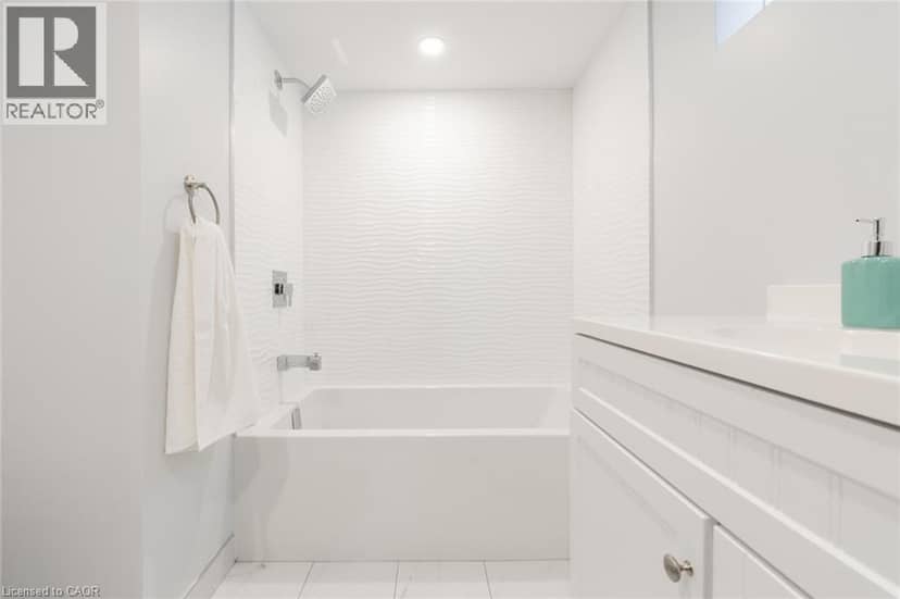 58 SANDALWOOD Avenue — photo 34 of 40