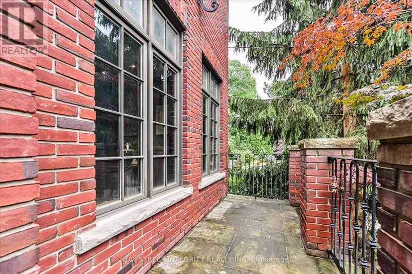 5 Westgrove Crescent, Toronto, photo 4