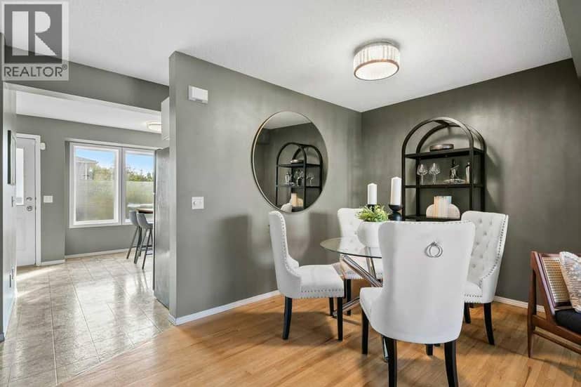 248 Regal Park NE — photo 15 of 40