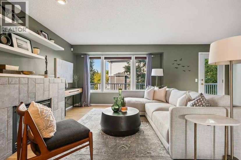 248 Regal Park NE, Calgary, photo 2