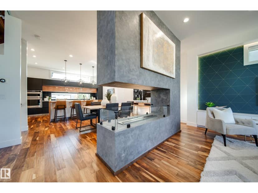 44B Valleyview Cr NW — photo 11 of 40