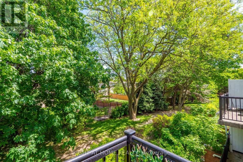 2151 - 105 George Appleton Way — photo 17 of 17