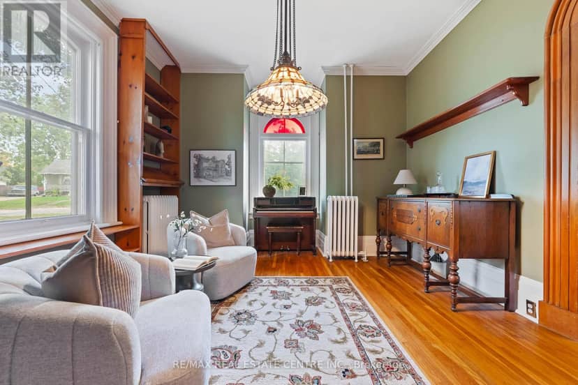245 Bridge Street — photo 12 of 40