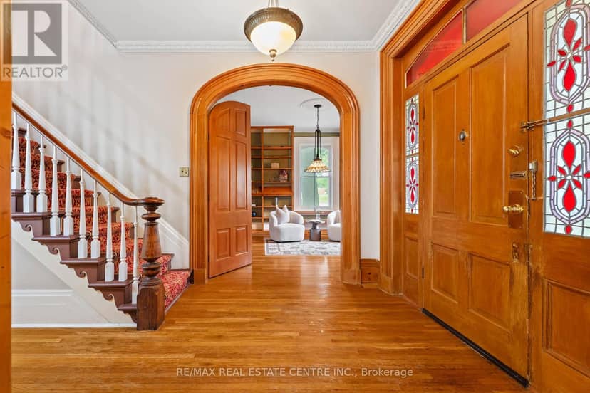 245 Bridge Street — photo 9 of 40