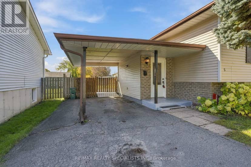 5 Van Alstine Drive, Quinte West, photo 2