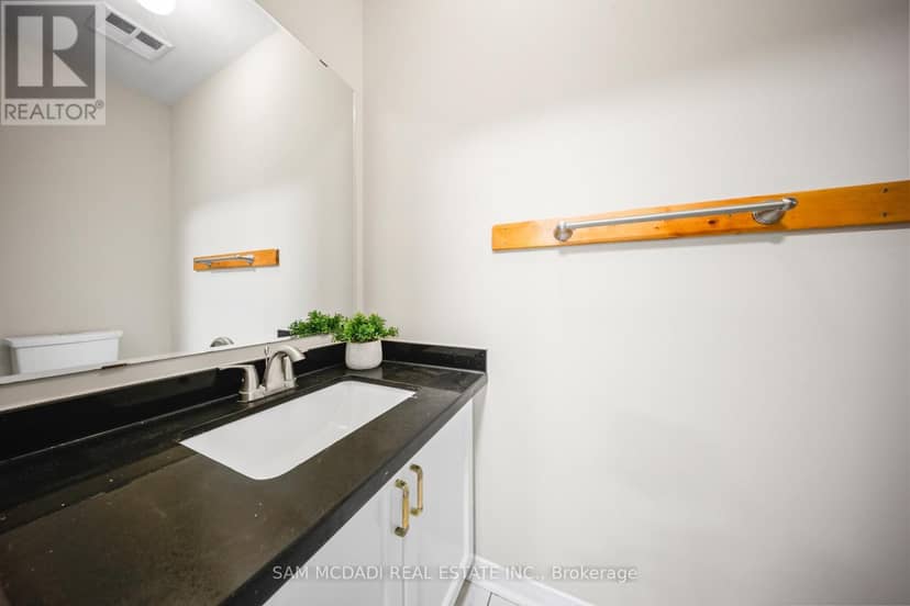 3847 Densbury Drive — photo 15 of 40