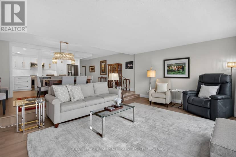 1001 - 2185 Marine Drive — photo 23 of 40