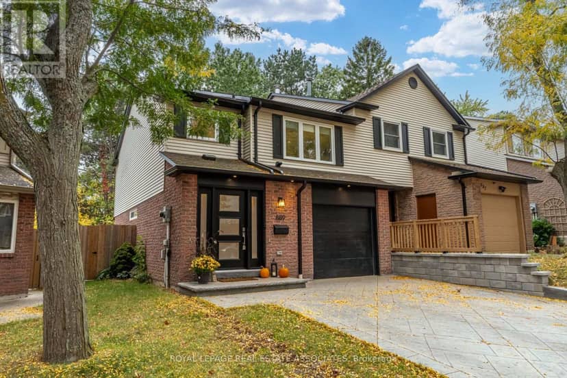 889 Sweetwater Crescent, Mississauga, photo 2