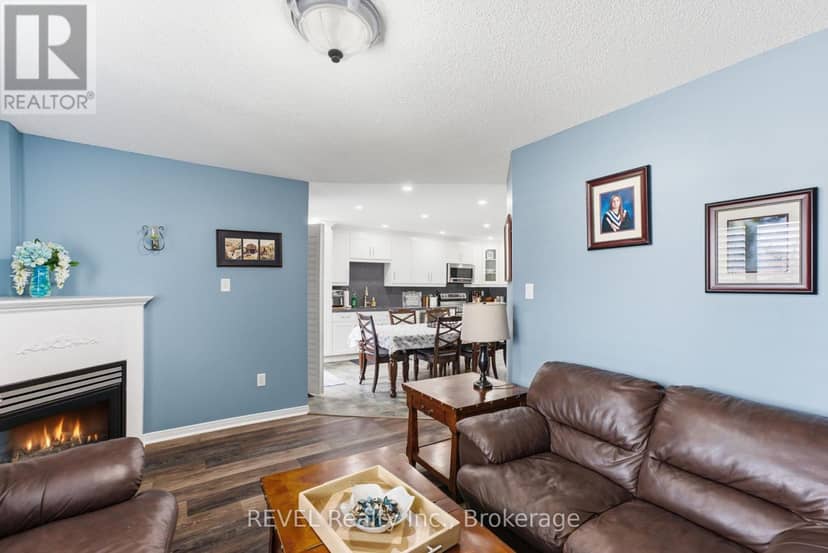 20 Hayloft Court — photo 9 of 40