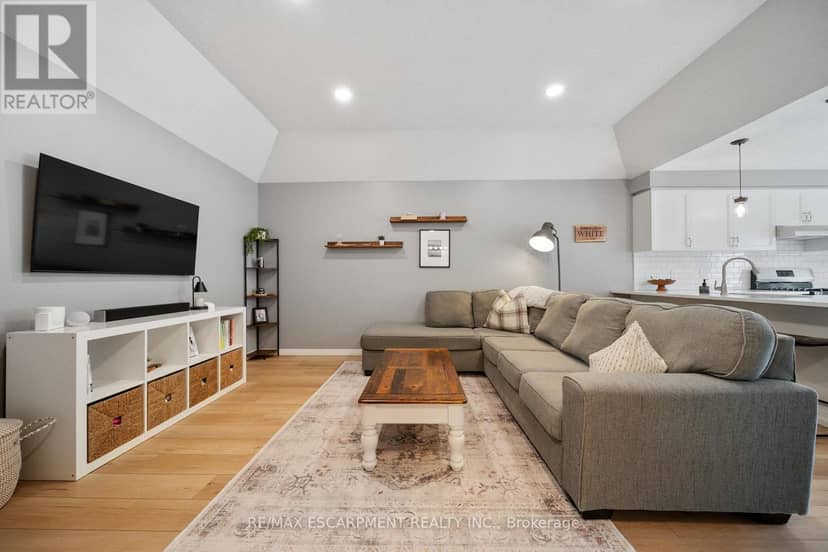 4 Basswood Road — photo 10 of 40