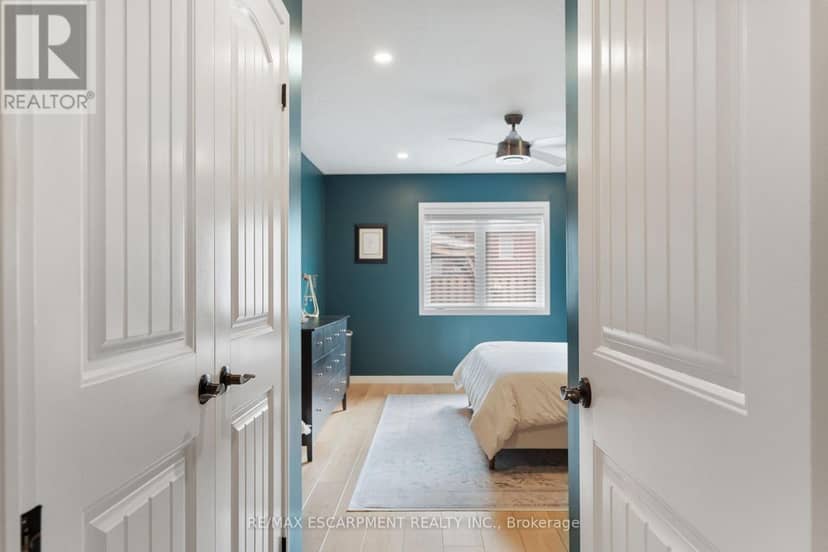 4 Basswood Road — photo 19 of 40