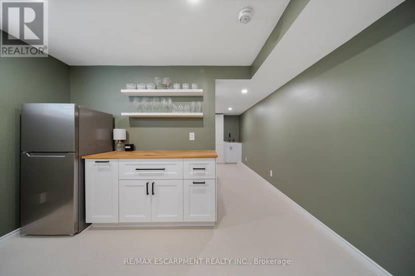 4 Basswood Road — photo 31 of 40