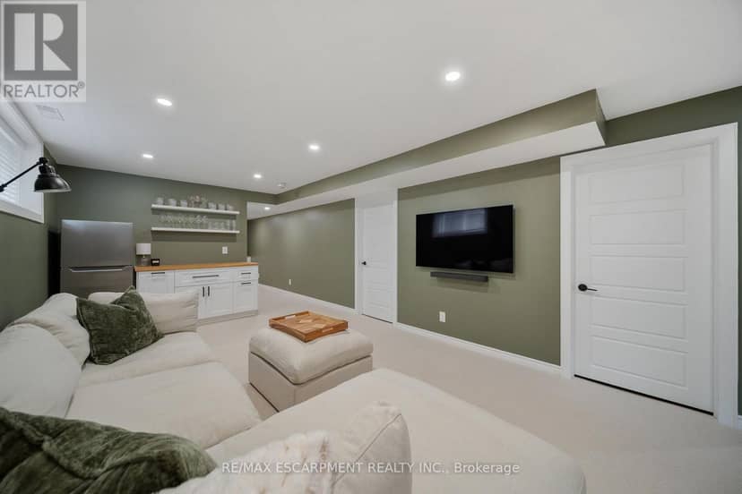 4 Basswood Road — photo 33 of 40