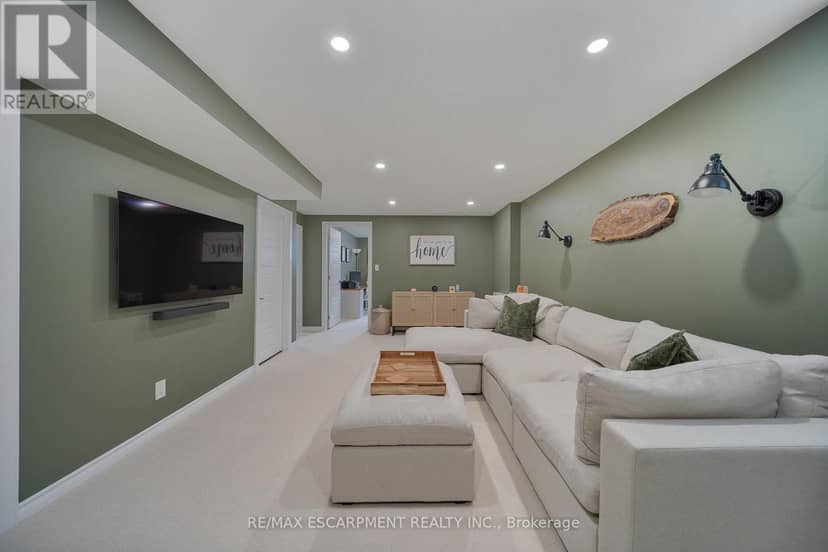 4 Basswood Road — photo 34 of 40