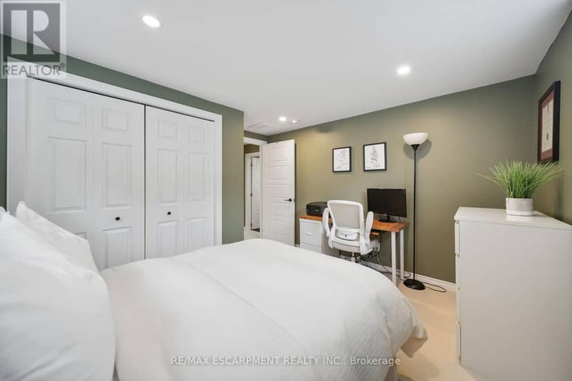 4 Basswood Road — photo 37 of 40