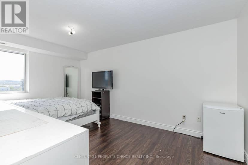 1203 - 301 Frances Avenue — photo 21 of 38