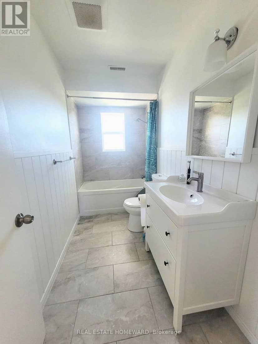 228 East 25th Street, Hamilton, photo 7