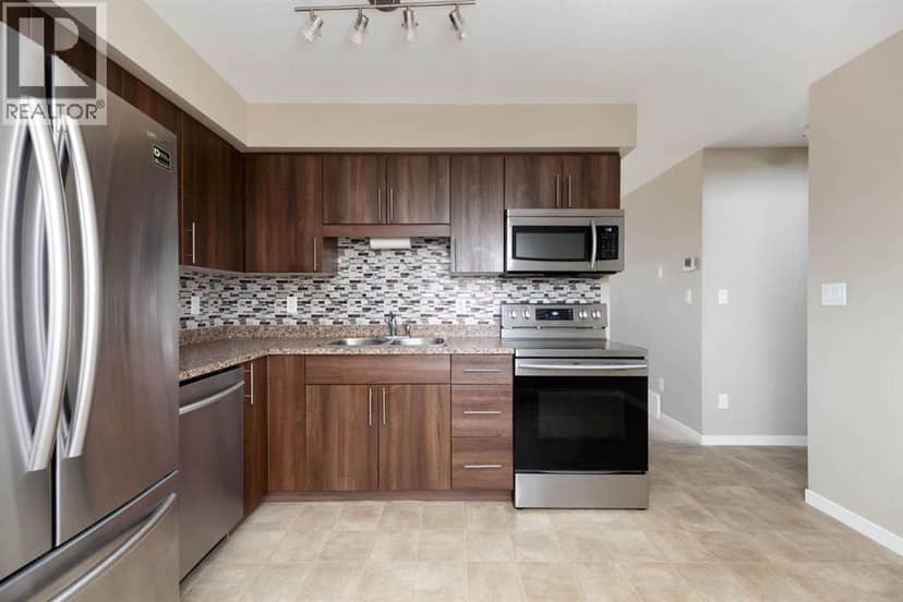 33, 711 Beacon Hill Drive, Fort McMurray, photo 3