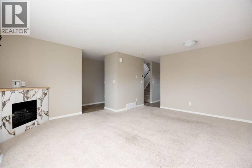 33, 711 Beacon Hill Drive, Fort McMurray, photo 6