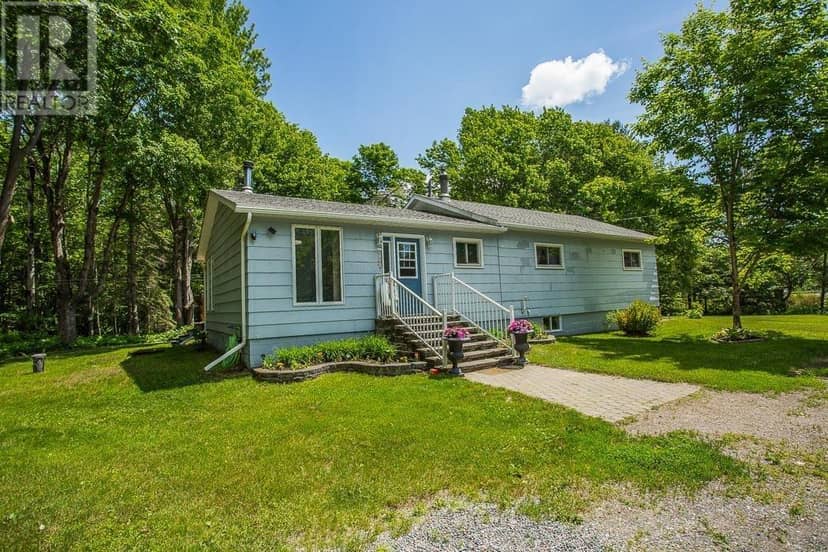 15358 Highway 17, Township of Huron Shores — photo 3 of 40