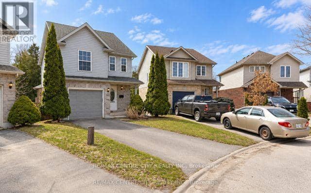521 Blackwater Place, London North