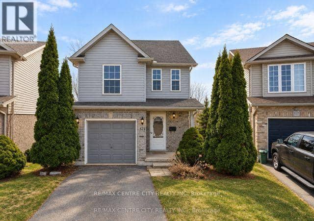 521 Blackwater Place, London North, photo 2