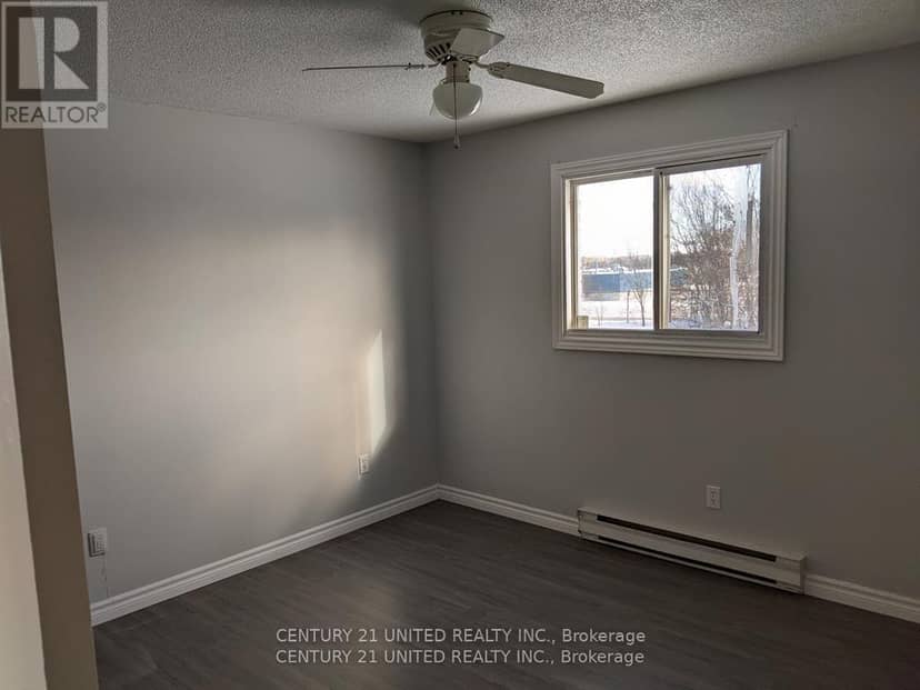 538 Crystal Drive — photo 16 of 18