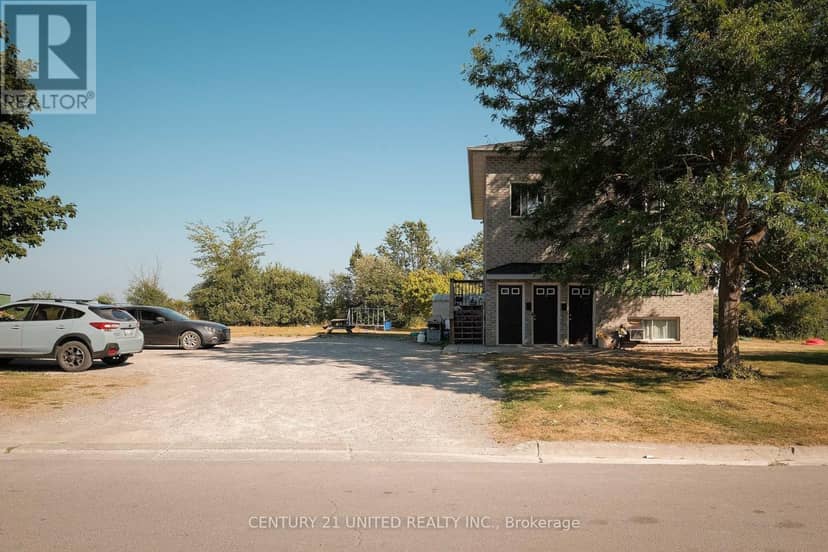 538 Crystal Drive — photo 4 of 18