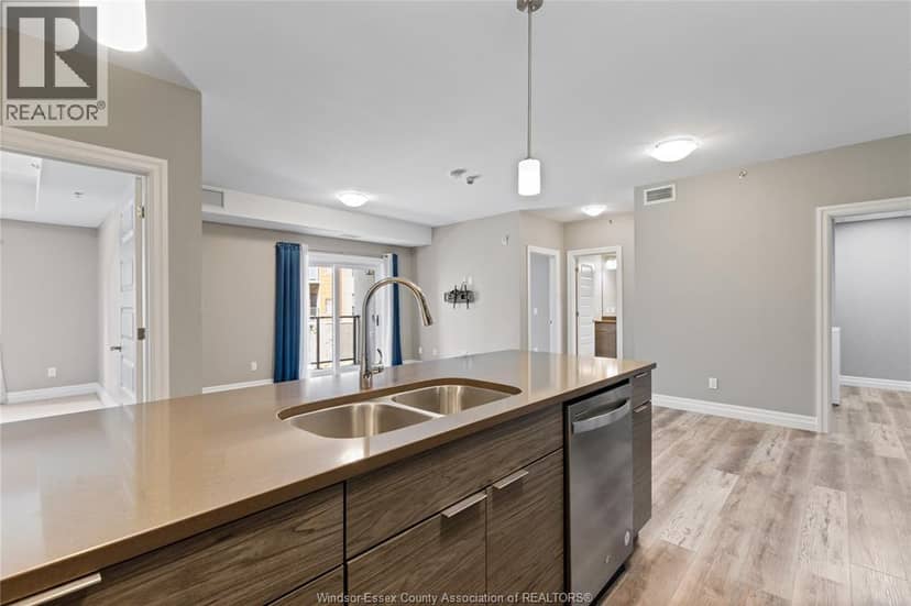 728 BROWNSTONE Unit# 206 — photo 15 of 26