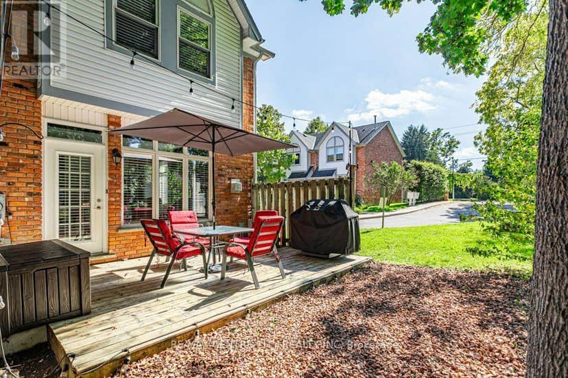 32 - 1415 Commissioners Road W — photo 23 of 35